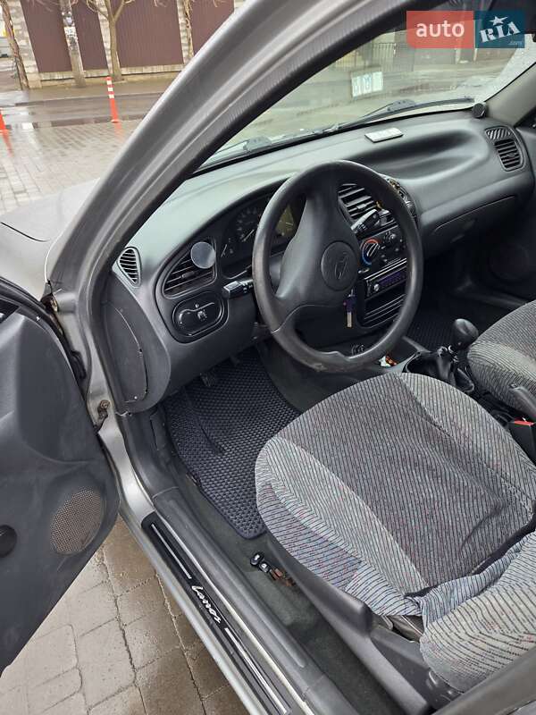 Седан Daewoo Lanos 1998 в Одессе
