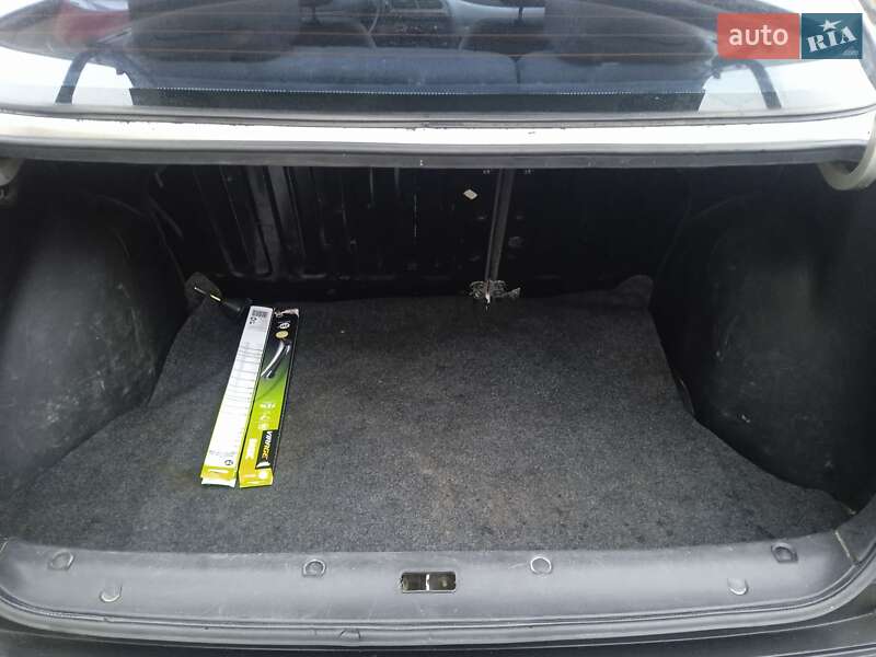 Седан Daewoo Lanos 2003 в Прилуках