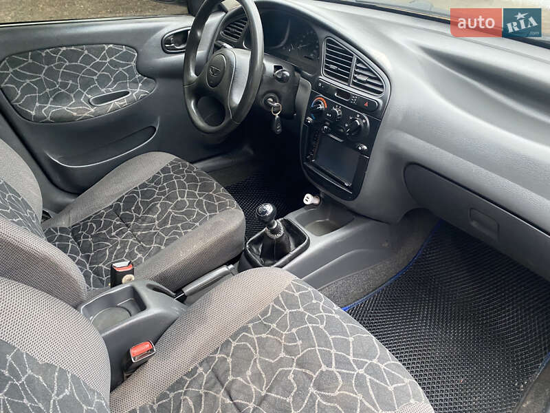 Хэтчбек Daewoo Lanos 2003 в Харькове