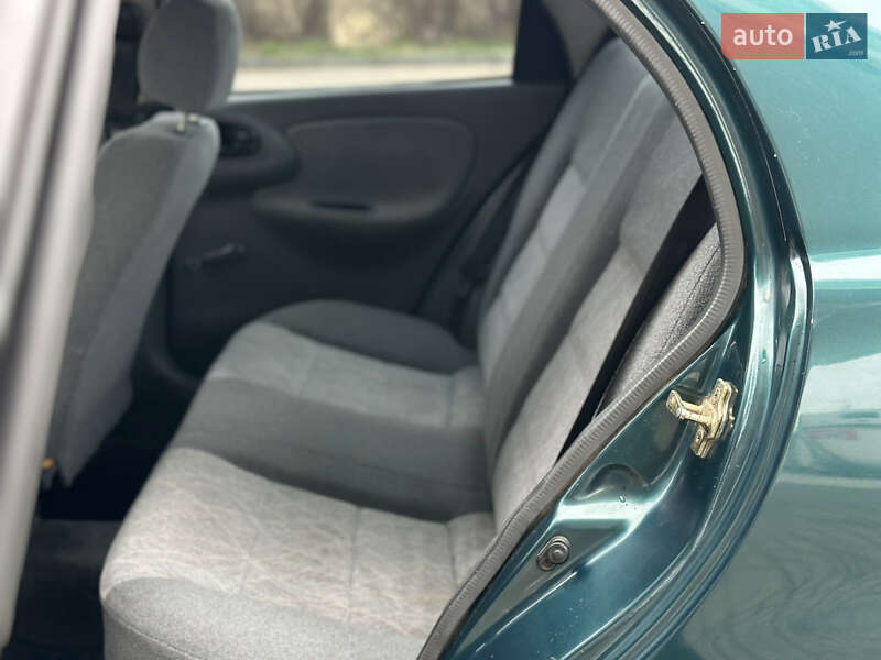 Седан Daewoo Lanos 2004 в Трускавце