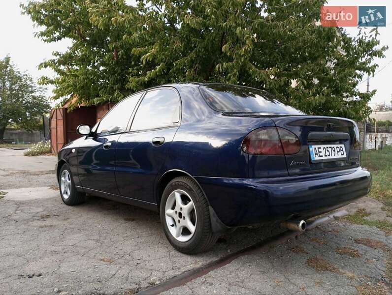 Седан Daewoo Lanos 2004 в Павлограде