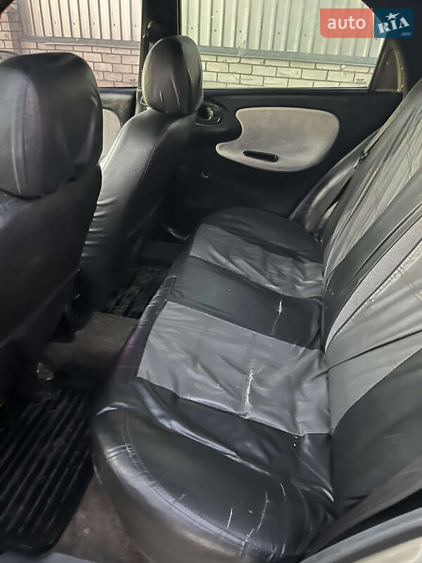 Седан Daewoo Lanos 2004 в Дніпрі фото 3 Седан Daewoo Lanos 2004 в Дніпрі