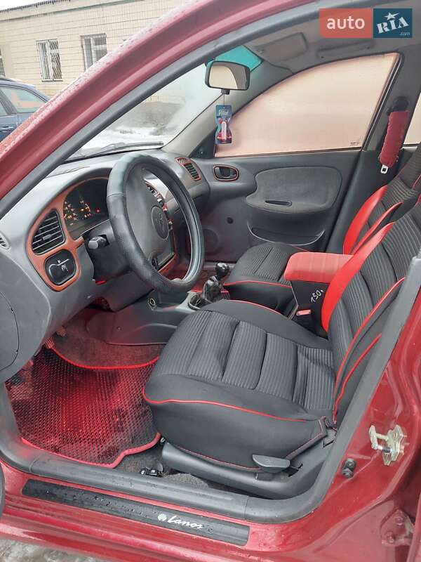 Седан Daewoo Lanos 2006 в Киеве