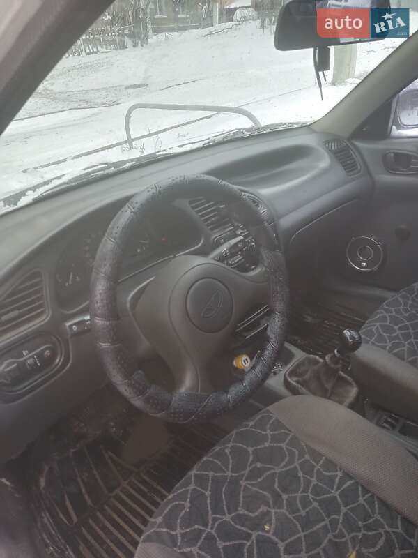Седан Daewoo Lanos 2002 в Харькове фото 5 Седан Daewoo Lanos 2002 в Харькове