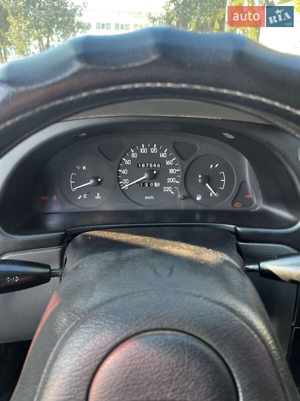 Седан Daewoo Lanos 2009 в Вольногорске