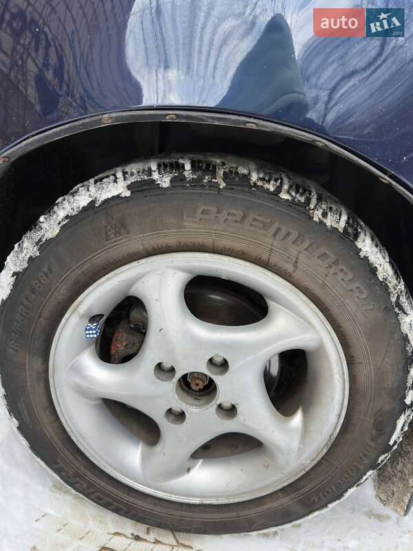 Седан Daewoo Lanos 2004 в Черновцах