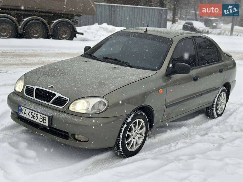 Седан Daewoo Lanos 2004 в Житомире