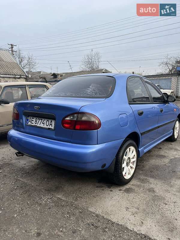 Седан Daewoo Lanos 2007 в Новомосковске
