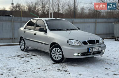 Седан Daewoo Lanos 2004 в Кривом Роге