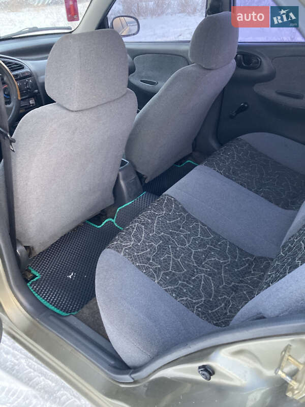 Седан Daewoo Lanos 2006 в Барышевке