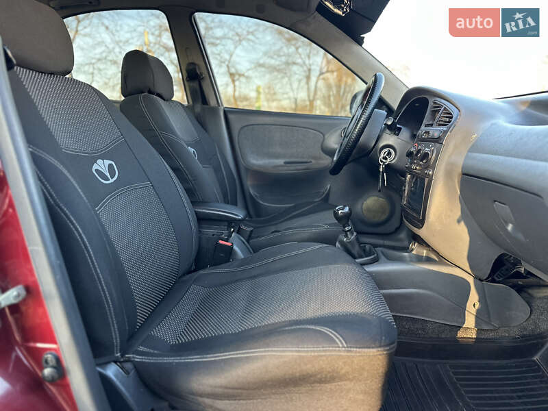 Седан Daewoo Lanos 2006 в Одессе