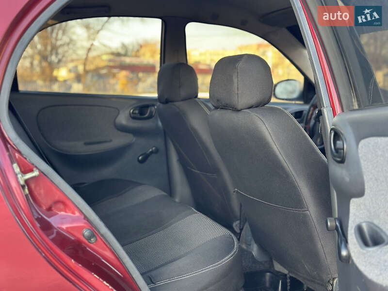 Седан Daewoo Lanos 2006 в Одессе