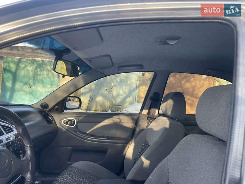 Седан Daewoo Lanos 2012 в Запорожье