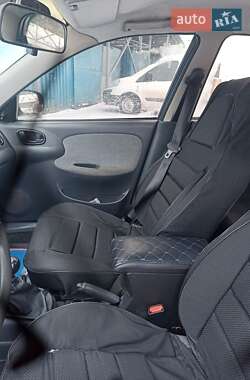 Седан Daewoo Lanos 2008 в Нетешине