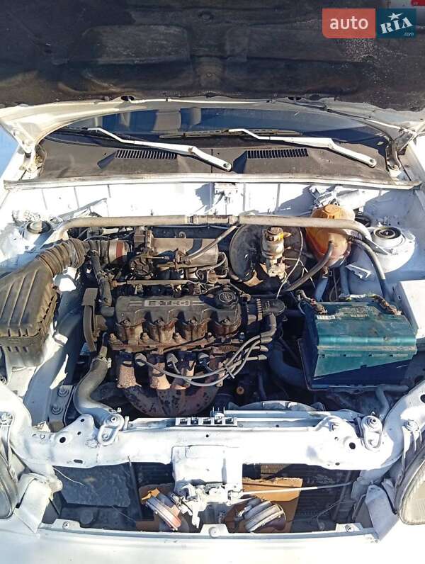 Седан Daewoo Lanos 1999 в Бердичеве