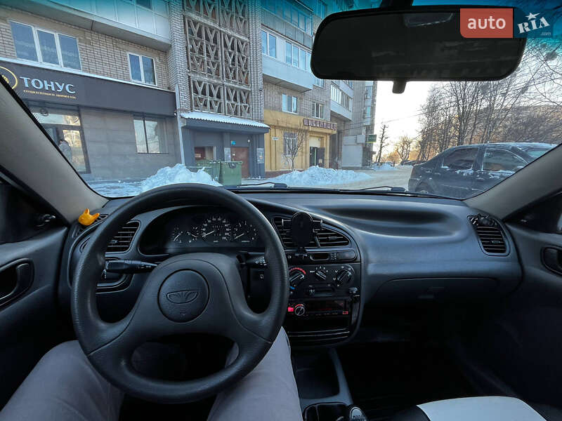 Хэтчбек Daewoo Lanos 2003 в Житомире