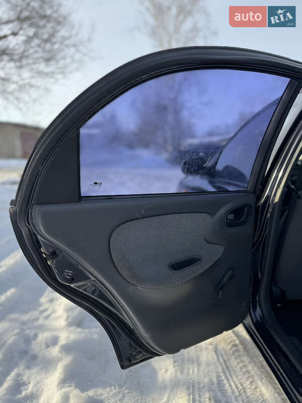 Седан Daewoo Lanos 2006 в Шостке