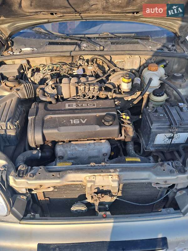 Седан Daewoo Lanos 2005 в Харкові