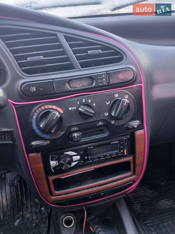 Седан Daewoo Lanos 2007 в Чернівцях