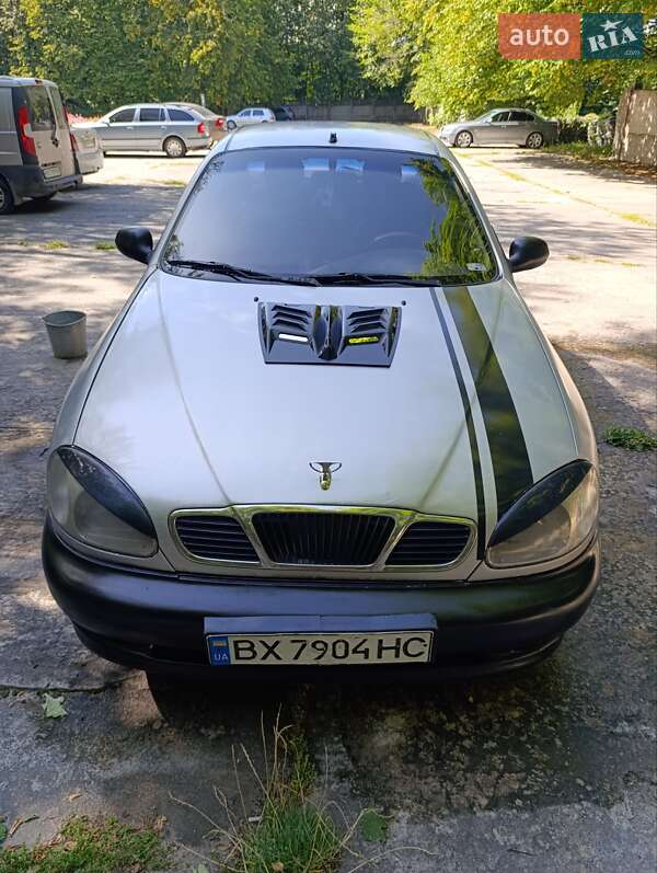 Седан Daewoo Lanos 2003 в Дунаївцях