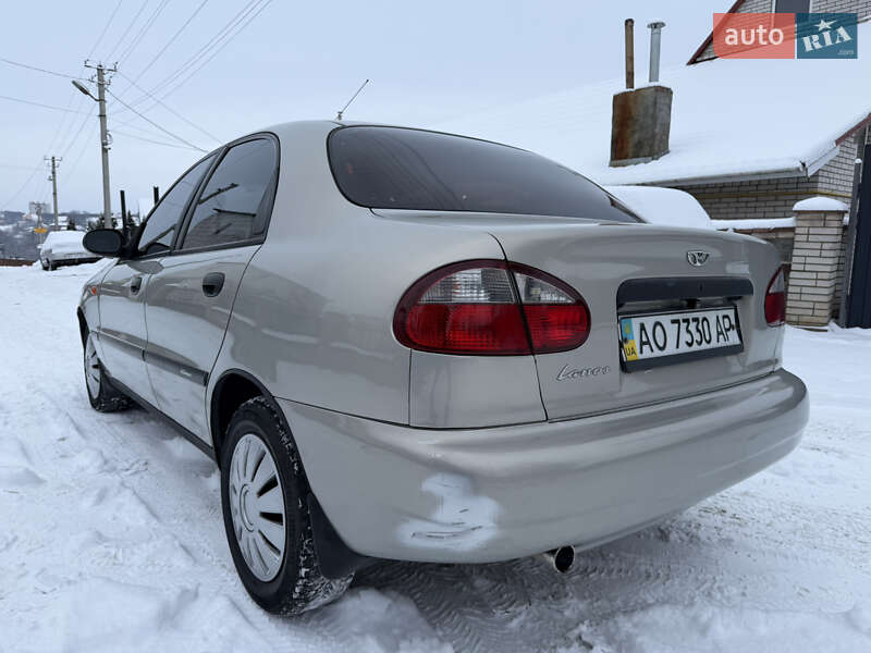 Седан Daewoo Lanos 2009 в Умани