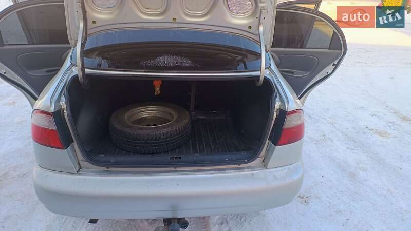 Седан Daewoo Lanos 2009 в Корюківці