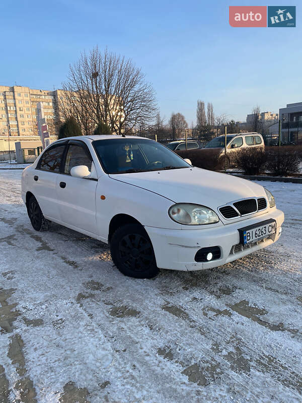 Седан Daewoo Lanos 1998 в Кременчуге