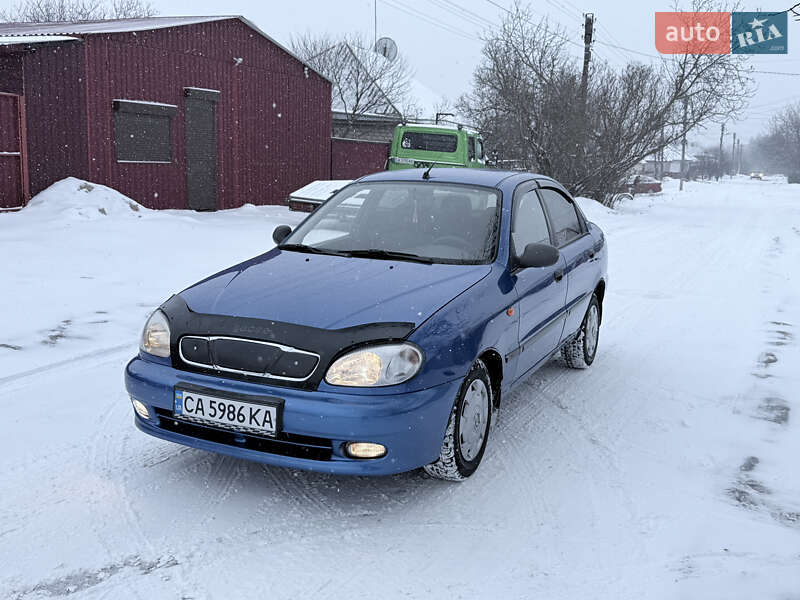 2008 Daewoo Lanos, VIN Y6DTF69YD8W390324:plate — фото 1 (autoria)