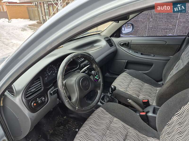 Седан Daewoo Lanos 2012 в Василькові