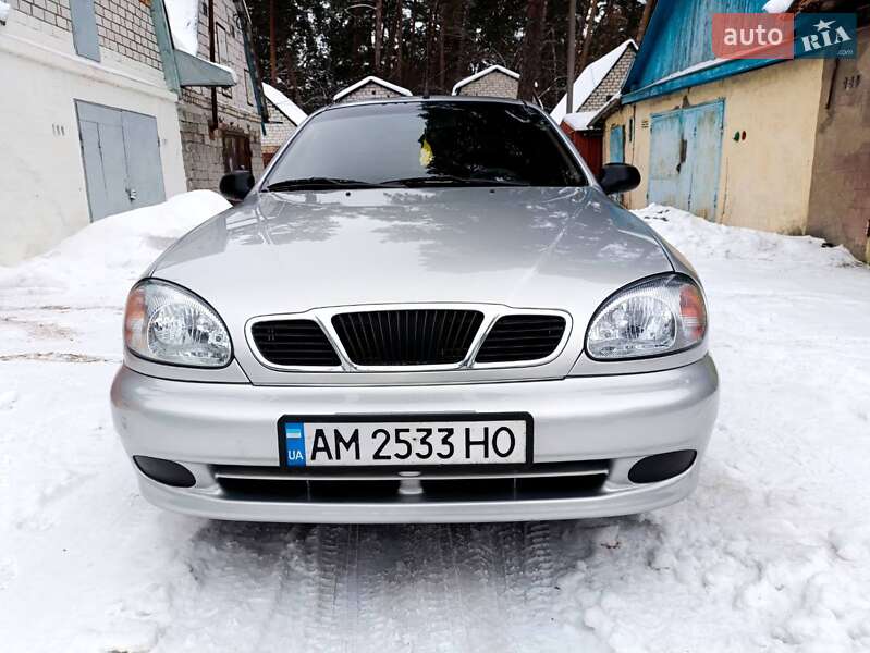 Седан Daewoo Lanos 2004 в Житомирі