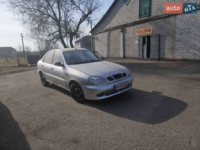 Седан Daewoo Lanos 2006 в Киеве
