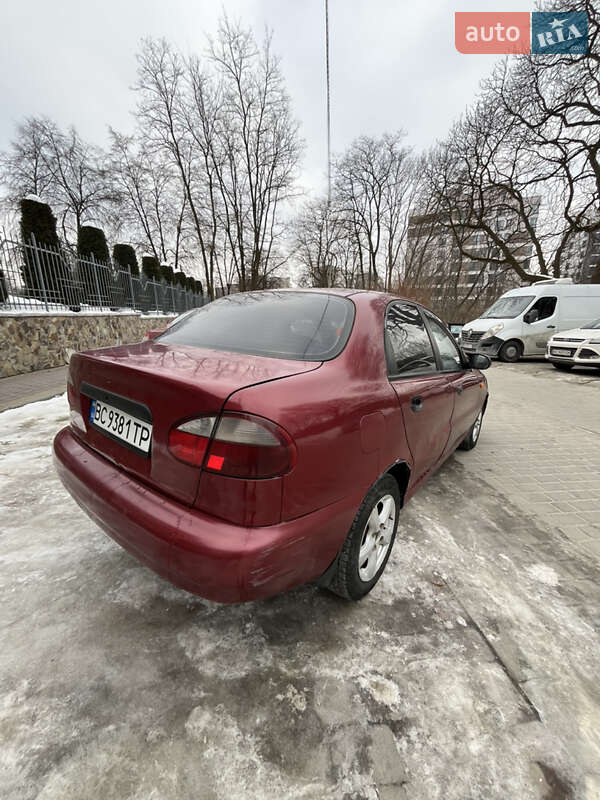 Седан Daewoo Lanos 2006 в Львове