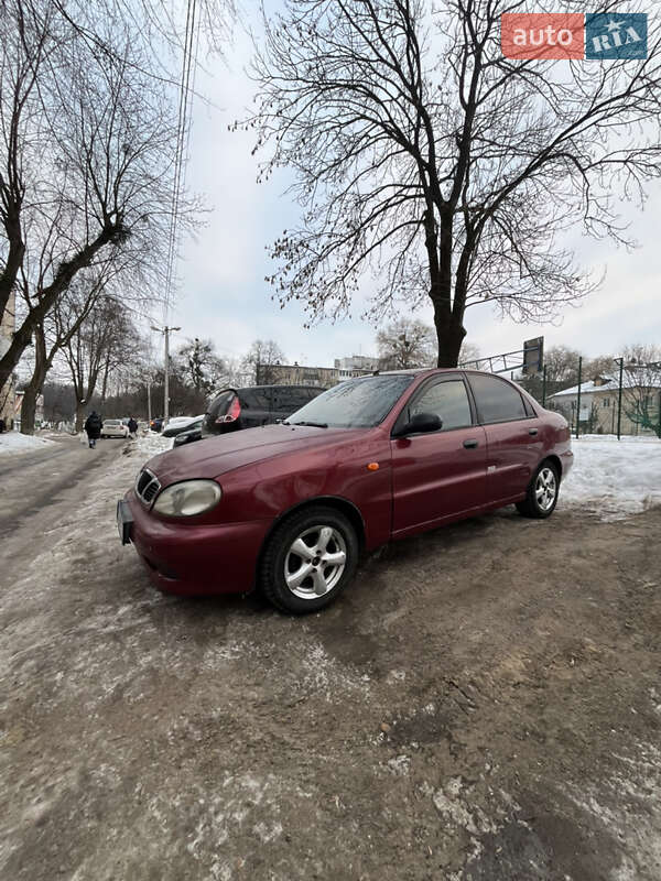 Седан Daewoo Lanos 2006 в Львове