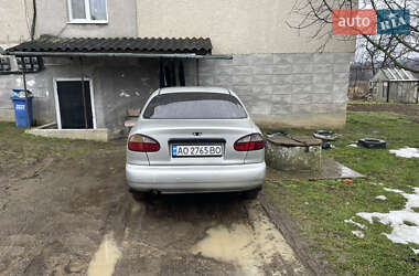 Седан Daewoo Lanos 2004 в Мукачевому
