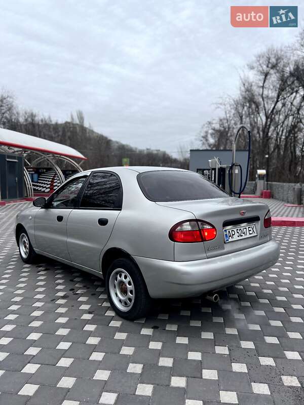 Седан Daewoo Lanos 2003 в Запорожье
