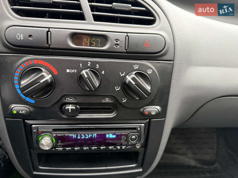 Седан Daewoo Lanos 2008 в Киеве