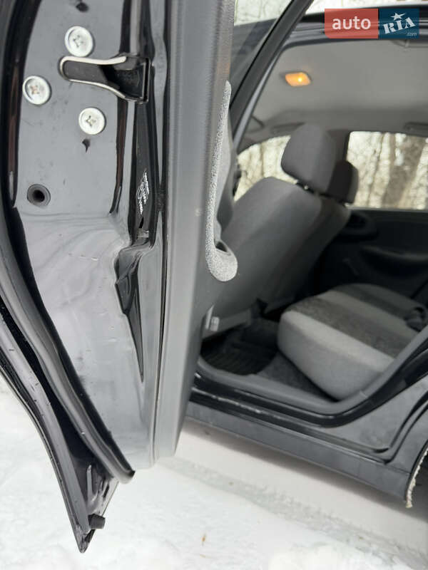 Седан Daewoo Lanos 2008 в Киеве