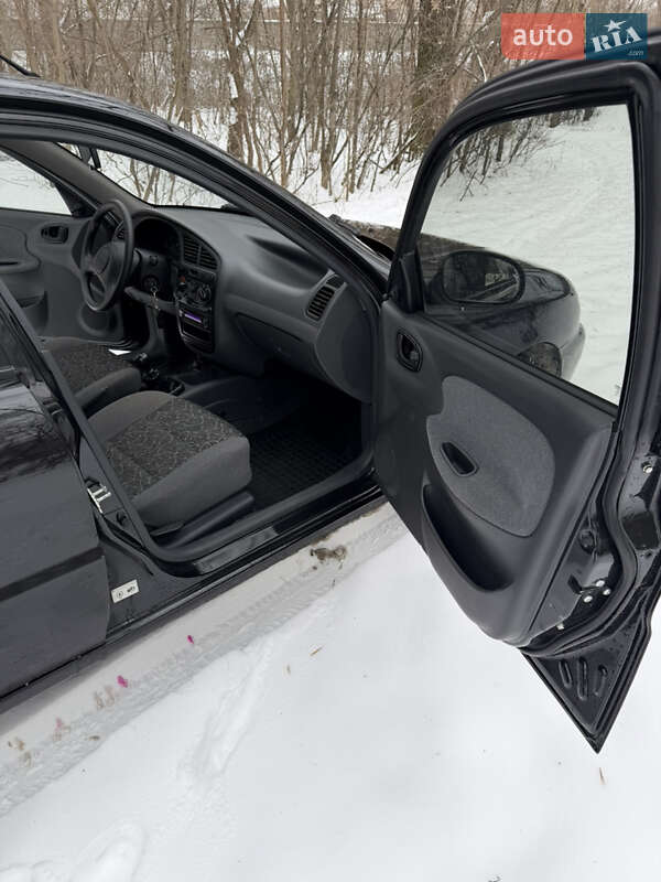 Седан Daewoo Lanos 2008 в Киеве