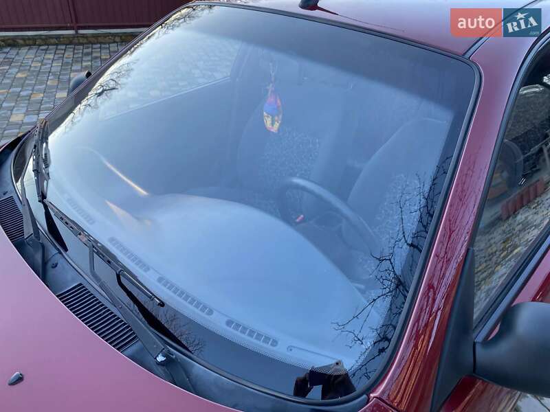 Седан Daewoo Lanos 2011 в Виннице