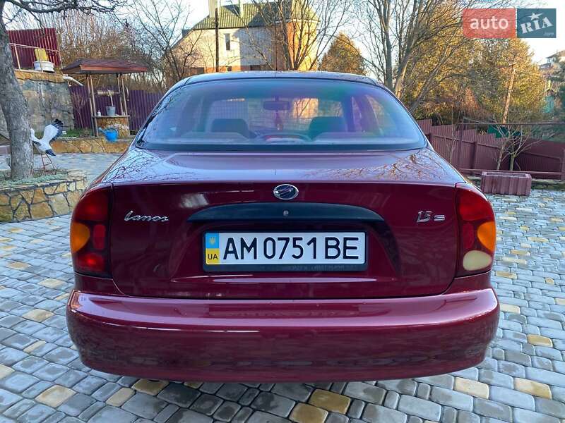 Седан Daewoo Lanos 2011 в Виннице