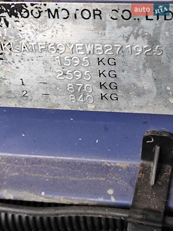 Седан Daewoo Lanos 1998 в Львові