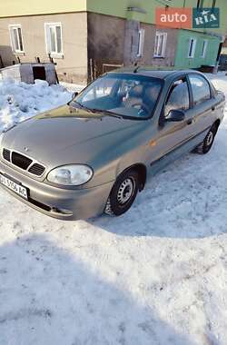 Седан Daewoo Lanos 2005 в Голобах