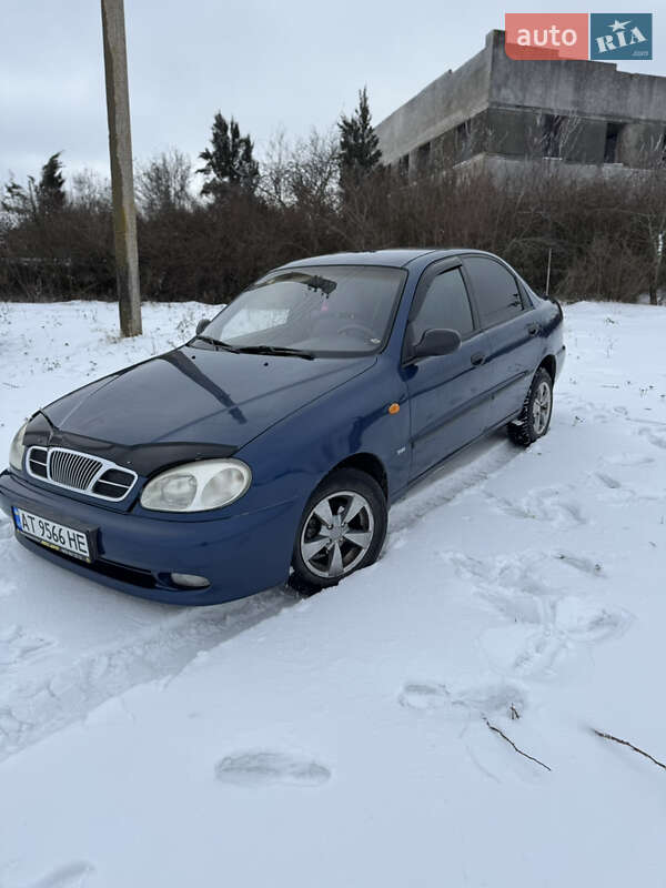 Седан Daewoo Lanos 2005 в Сокирянах