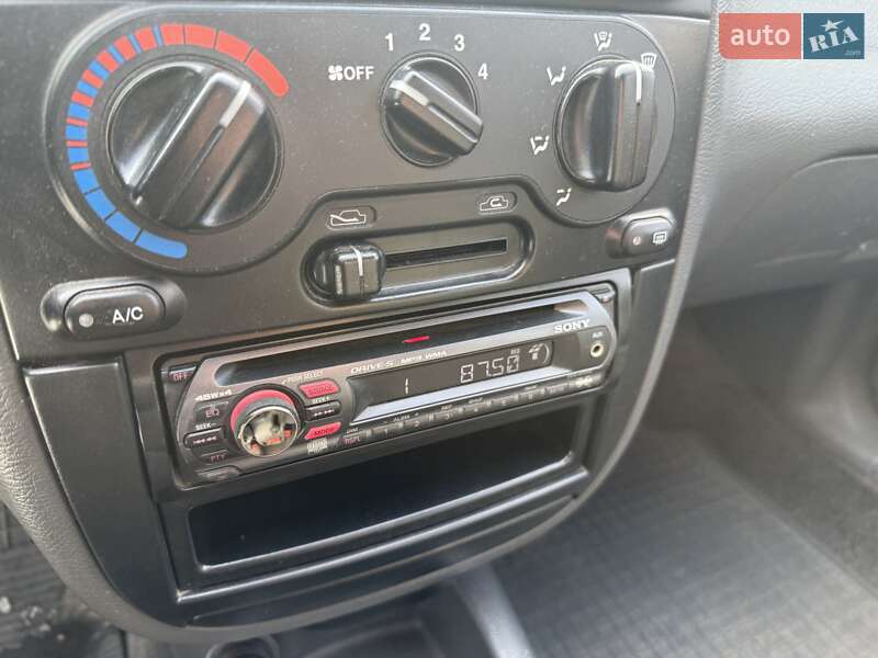 Седан Daewoo Lanos 2008 в Дніпрі