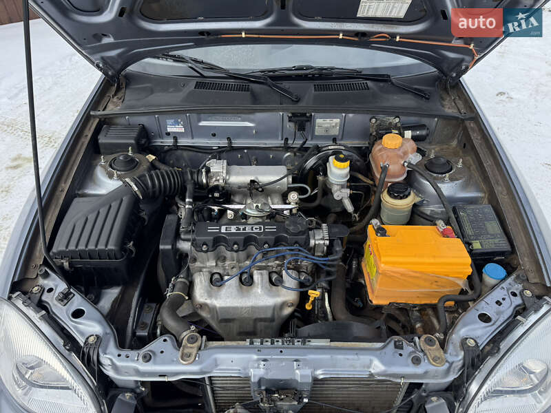 Седан Daewoo Lanos 2009 в Городищеві