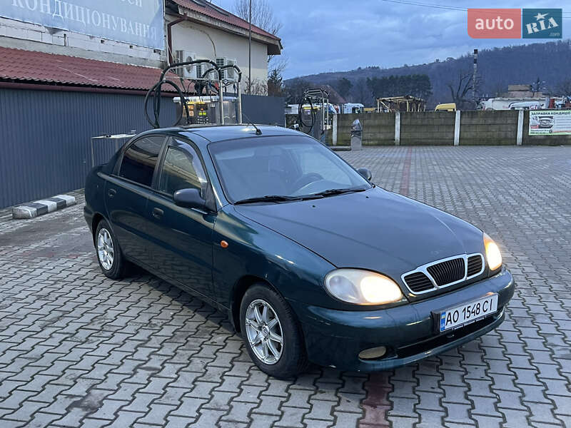 Седан Daewoo Lanos 2006 в Мукачевому