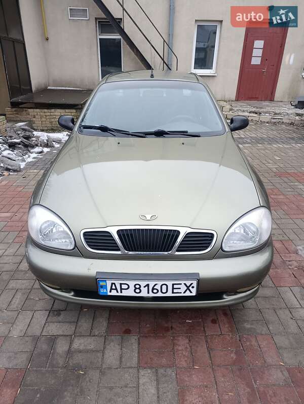 Седан Daewoo Lanos 2004 в Запоріжжі