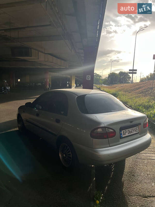 Седан Daewoo Lanos 2003 в Киеве