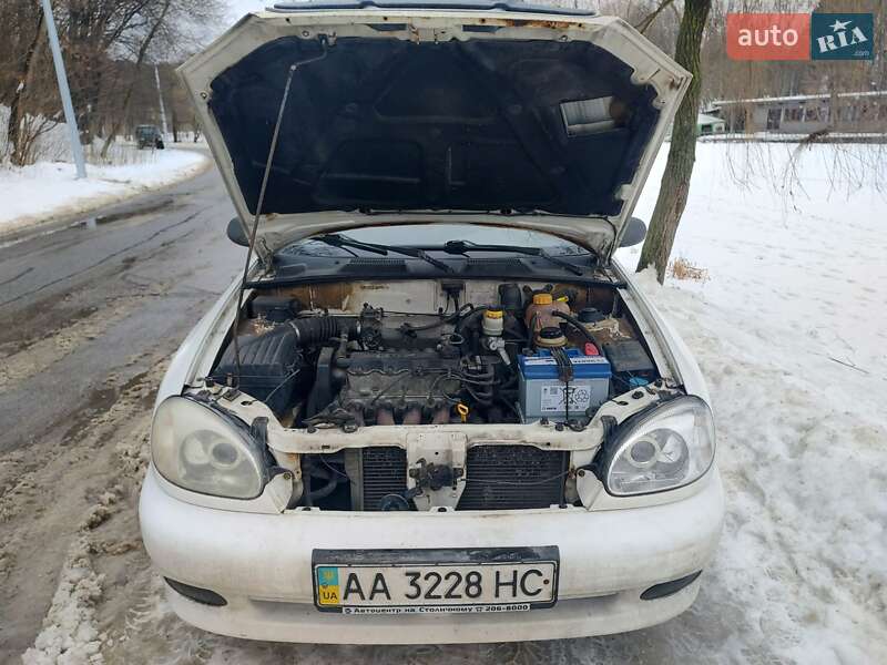 Седан Daewoo Lanos 2008 в Киеве