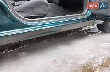 Седан Daewoo Lanos 2003 в Южном